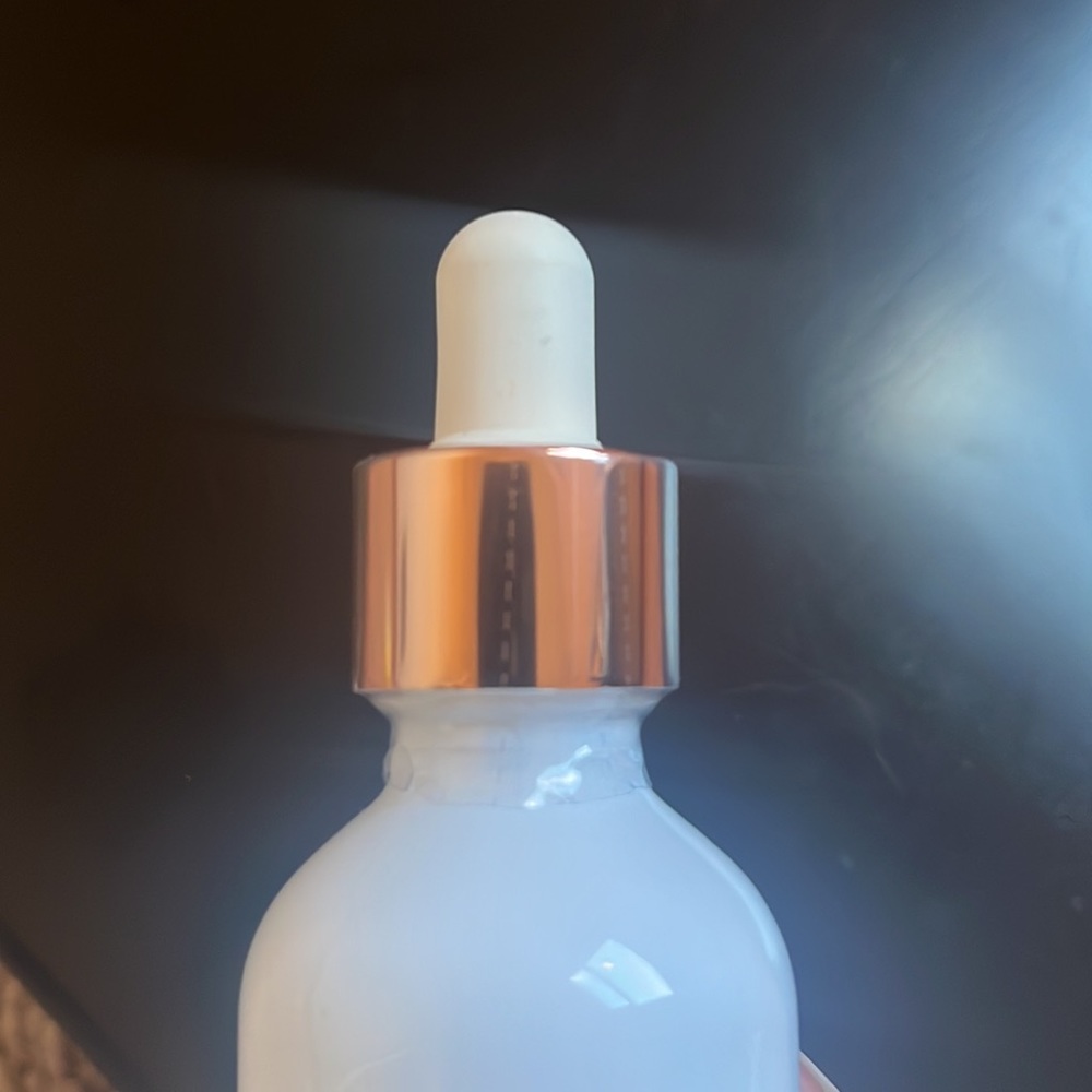 ***SOLD*** Dr Brandt Skincare Liquid Sun Shield Daily Brightening Mineral SPF - Picture 5 of 8